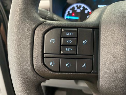 New 2026 Ford F250 XLT w/ FX4 Off-Road Package AWD/4WD image 14