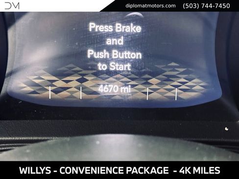 Used 2024 Jeep Wrangler Unlimited AWD/4WD image 35