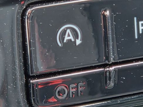 Used 2025 Ford Explorer ST AWD/4WD image 17