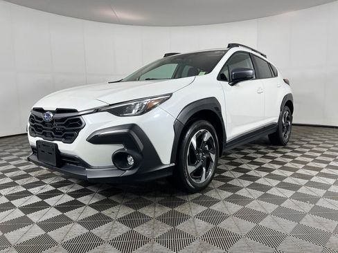 Used 2024 Subaru Crosstrek 2.5i Limited AWD/4WD image 13