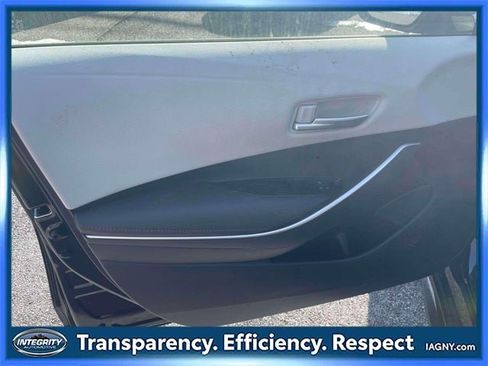 Used 2024 Toyota Corolla SE image 16