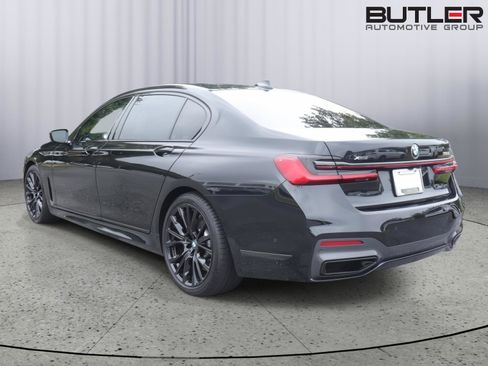 Used 2022 BMW 750Li xDrive AWD/4WD image 4