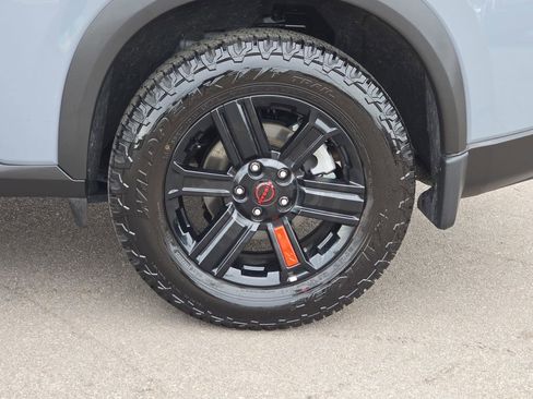 Used 2025 Nissan Rogue SV w/ Rock Creek Premium Package image 35