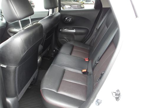 Used 2013 Nissan Juke SL w/ Chrome Pkg image 10