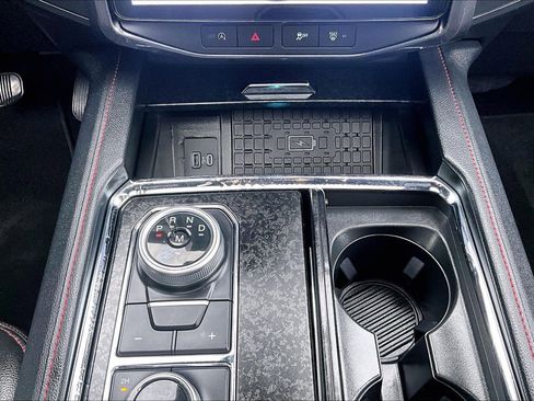 Used 2022 Ford Expedition Max Limited AWD/4WD image 24