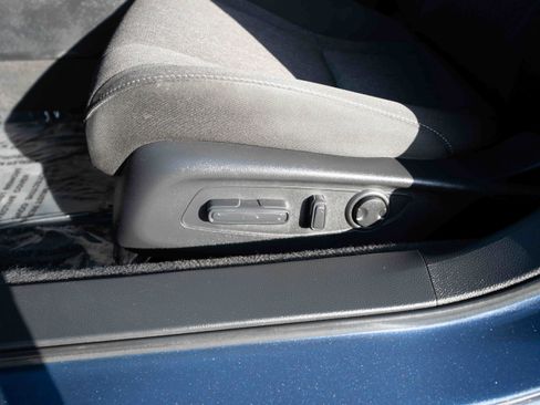 Used 2023 Honda Accord EX image 12