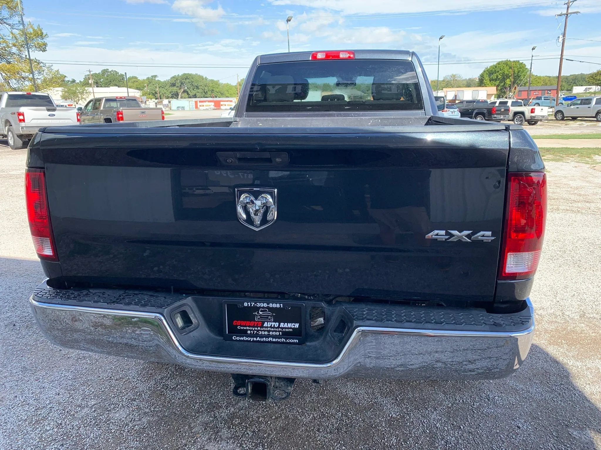 Used 2013 RAM 2500 Tradesman w/ Chrome Appearance Group AWD/4WD image 8