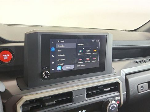 Used 2024 Toyota Tacoma TRD Off-Road image 25