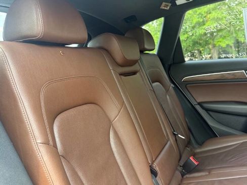 Used 2013 Audi Q5 3.0T Premium Plus w/ Audi MMI Navigation Plus Pkg AWD/4WD image 24