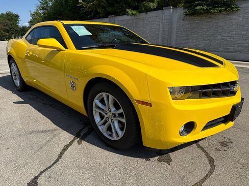 Used 2013 Chevrolet Camaro LT w/ Black Rally Stripe Package RWD image 7