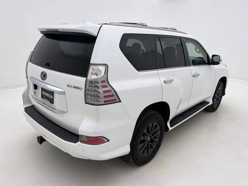 Used 2020 Lexus GX 460 Premium image 7