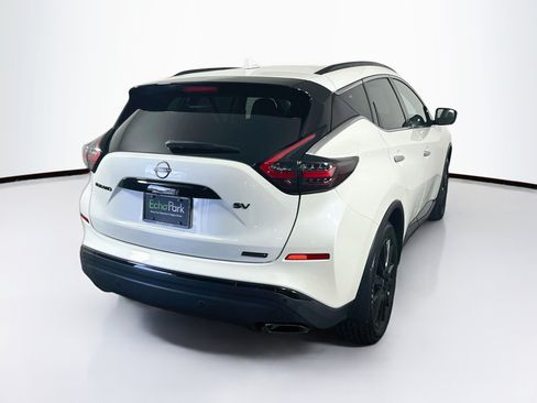 Used 2024 Nissan Murano SV w/ SV Midnight Edition Package FWD image 9