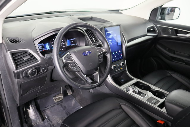 Used 2024 Ford Edge SEL AWD/4WD image 24