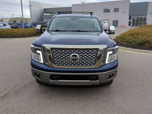 Used 2018 Nissan Titan Platinum Reserve w/ Platinum Utility Package image 3