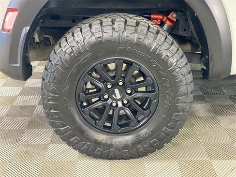 Used 2024 Ford F150 Raptor image 40