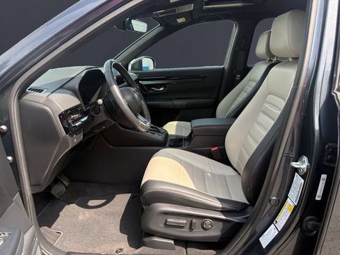 Used 2023 Honda CR-V Sport Touring image 9