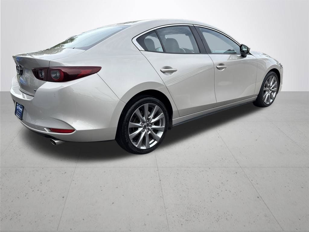 Used 2025 MAZDA MAZDA3 s FWD image 6