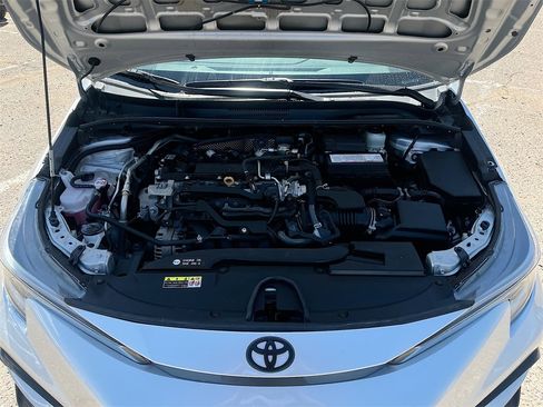 Used 2024 Toyota Corolla SE image 27
