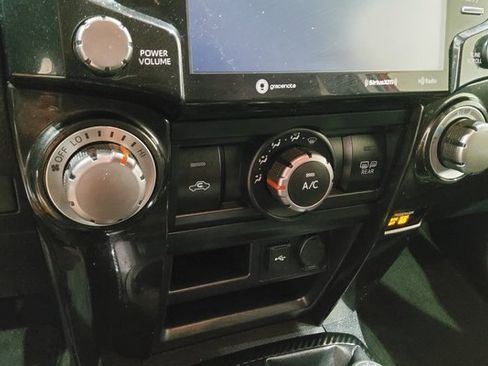 Used 2023 Toyota 4Runner TRD Off-Road image 19