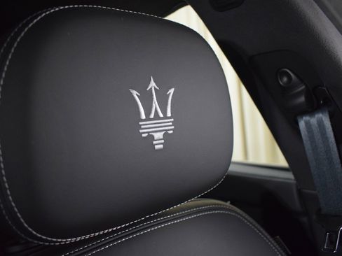 Certified 2022 Maserati Quattroporte Modena Q4 image 37