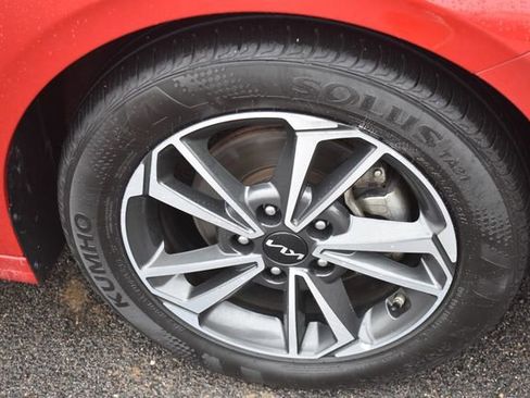 Certified 2024 Kia Forte LXS image 11