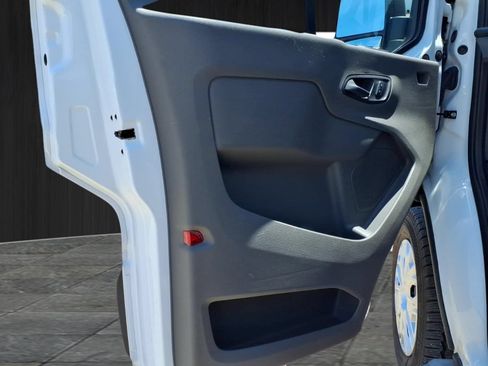 Used 2025 Ford Transit 250 Low Roof w/ Exterior Upgrade Package RWD image 25