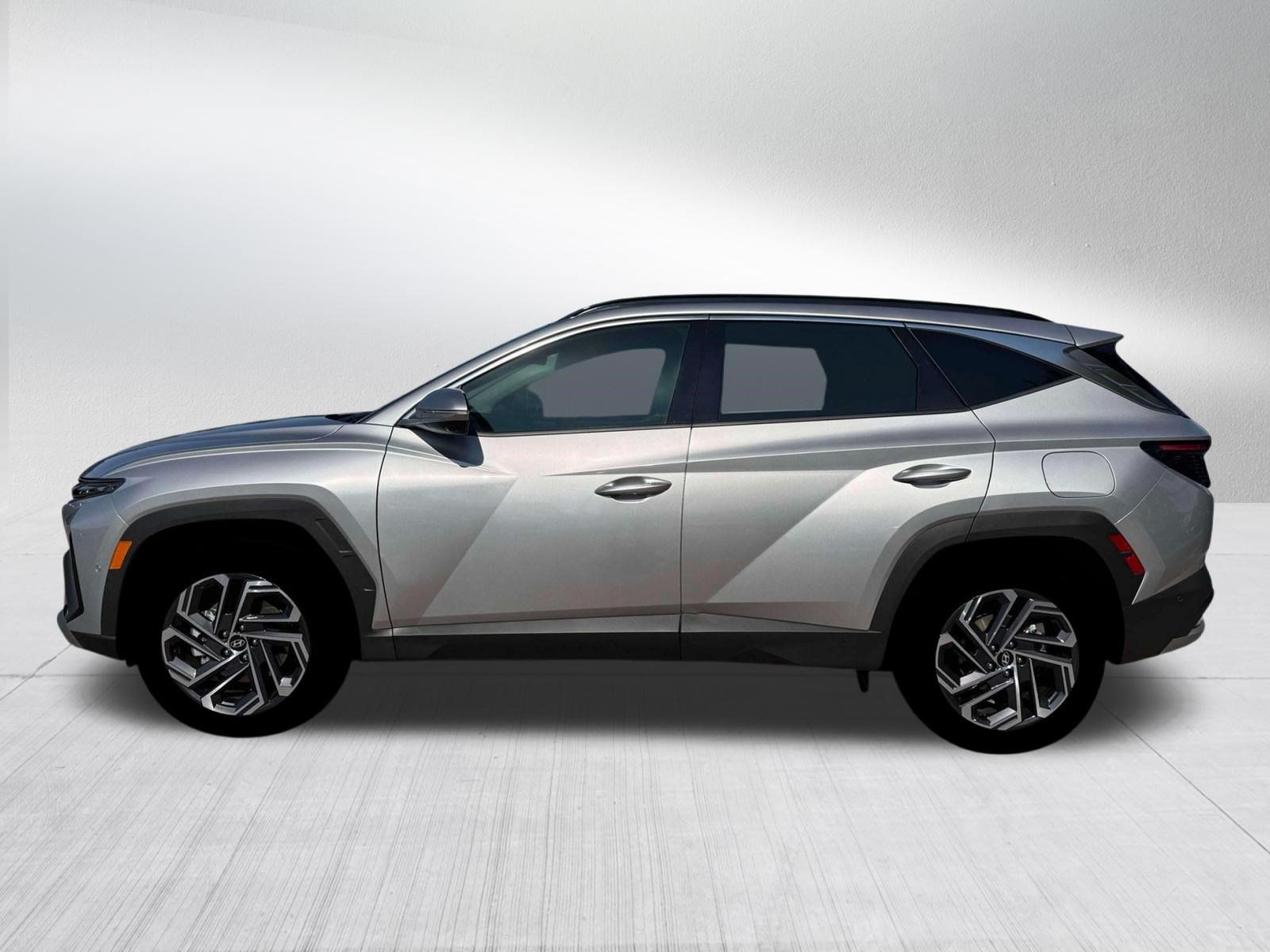 New 2026 Hyundai Tucson Limited AWD/4WD image 3