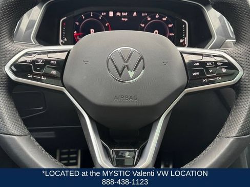 Certified 2024 Volkswagen Tiguan SEL R-Line AWD/4WD image 34