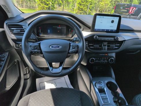 Certified 2024 Ford Escape Active AWD/4WD image 21