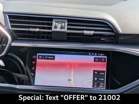 Used 2020 Audi Q3 2.0T Premium Plus w/ Premium Plus Package image 19