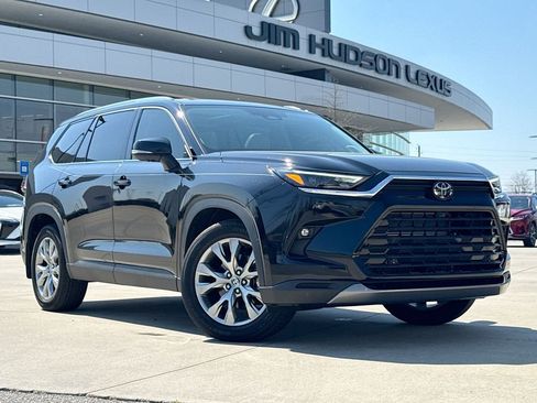 Used 2025 Toyota Grand Highlander AWD Hybrid image 2