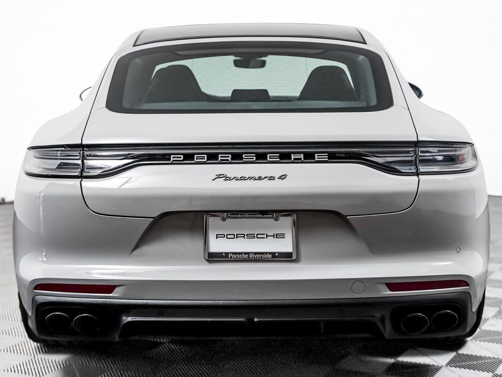 Certified 2023 Porsche Panamera 4 Platinum Edition w/ Assistance Package AWD/4WD image 11