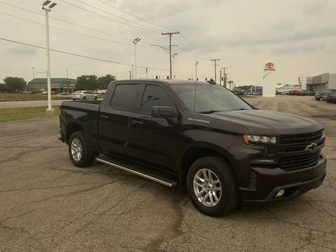 Used 2019 Chevrolet Silverado 1500 RST w/ All-Star Edition image 2