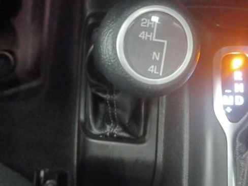 Used 2024 Jeep Gladiator Sport AWD/4WD image 31