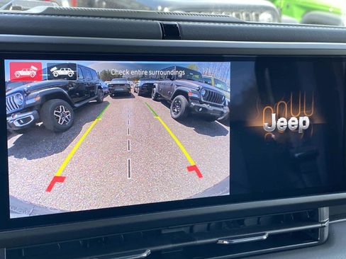 New 2026 Jeep Wrangler Unlimited Sahara AWD/4WD image 11