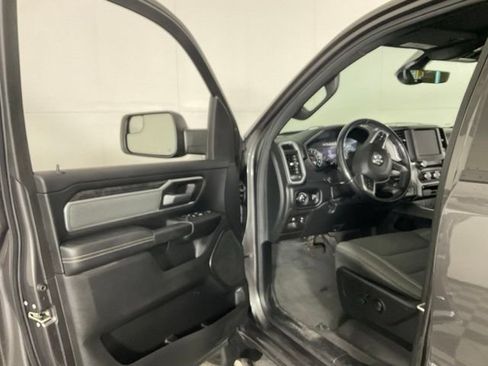 Used 2022 RAM 1500 Big Horn AWD/4WD image 24