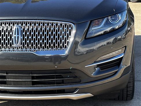 Used 2019 Lincoln MKC Reserve image 8