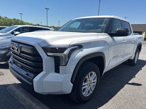 Used 2024 Toyota Tundra SR5 w/ SR5 Premium Package image 1