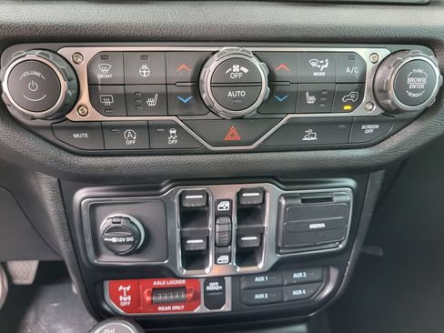 New 2026 Jeep Wrangler Unlimited Sport AWD/4WD image 21