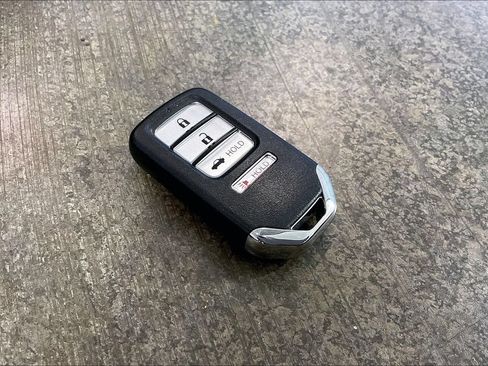 Used 2022 Honda Accord Sport image 11