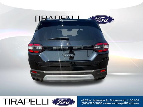 Used 2023 Honda Pilot Elite image 10