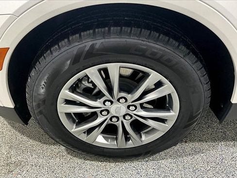 Used 2021 Cadillac XT5 Premium Luxury image 33