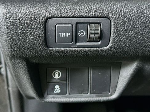 Used 2019 Honda Accord LX image 17