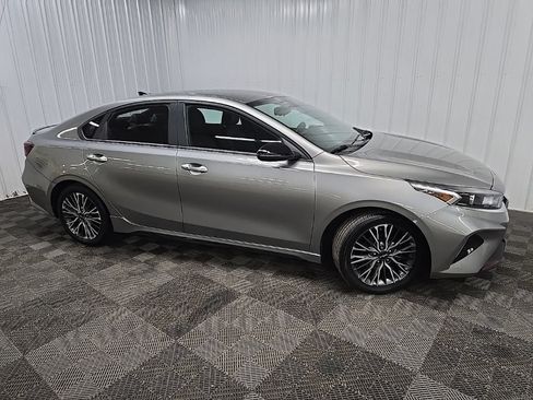 Used 2022 Kia Forte GT-Line FWD image 1