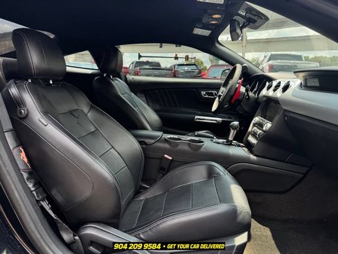 Used 2017 Ford Mustang GT Premium w/ Equipment Group 401A RWD image 21