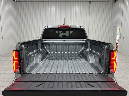 New 2025 Chevrolet Colorado Z71 image 24