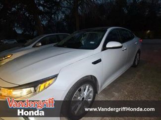 Used 2018 Kia Optima S w/ Panoramic Sunroof Package video 1