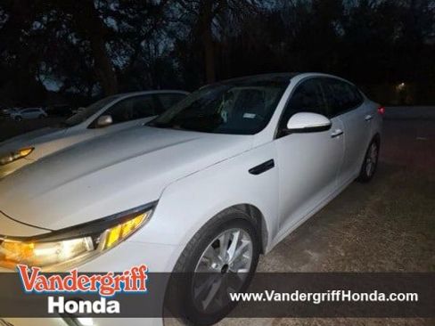 Used 2018 Kia Optima S w/ Panoramic Sunroof Package image 1