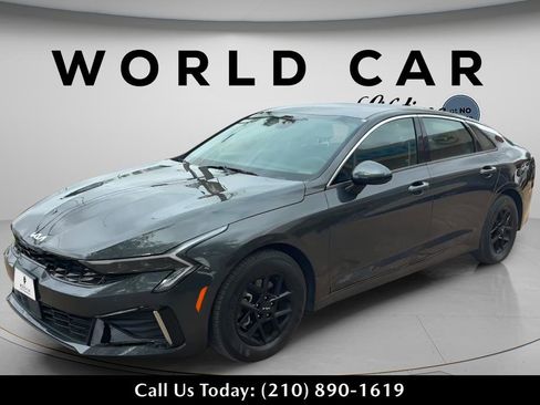 Used 2025 Kia K5 LXS image 2