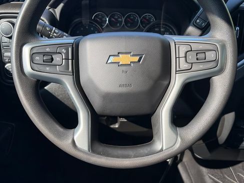 Used 2022 Chevrolet Silverado 2500 Custom w/ Custom Value Package AWD/4WD image 15
